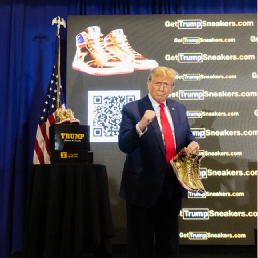 NEW‼️ Limited Edition #0714 Trump Never Surrender Gold High-Top Size 9.5 M/ 11 W